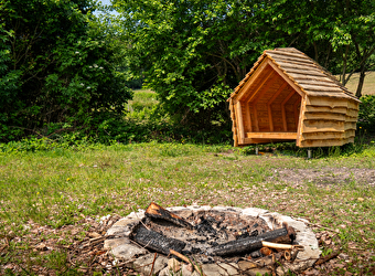 Aire d'éco-bivouac - GLUX-EN-GLENNE