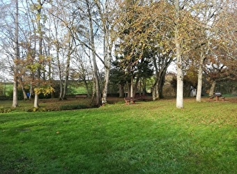 Aire d'Accueil pour tentes - CHATILLON-EN-BAZOIS