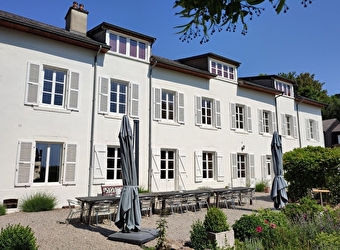 Château du Pommoy - ROUSSILLON-EN-MORVAN