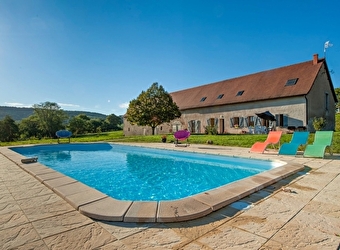 Les Capucines - LUZY